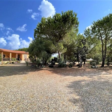 Il Lentischio Del Sinis Villa Putzu Idu Exterior foto
